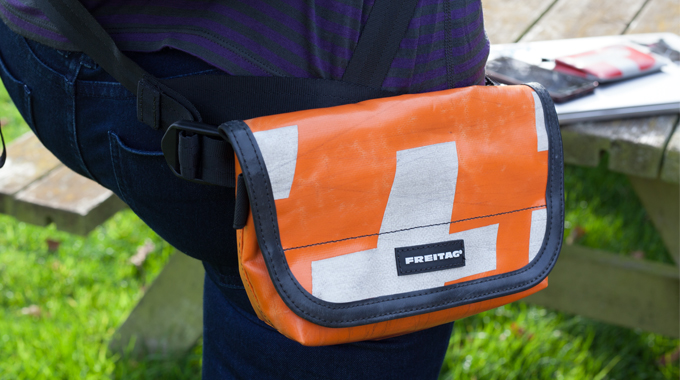 FREITAG F153 JAMIE ミニバック オレンジ FREITAG F153 JAMIE ミニバック オレンジ